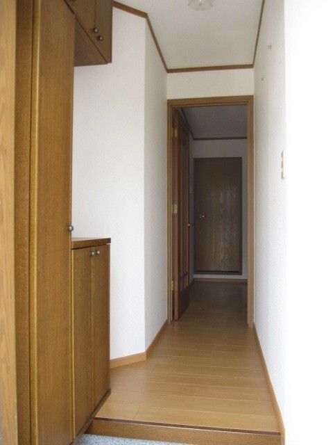 サンセール保崎の玄関写真
