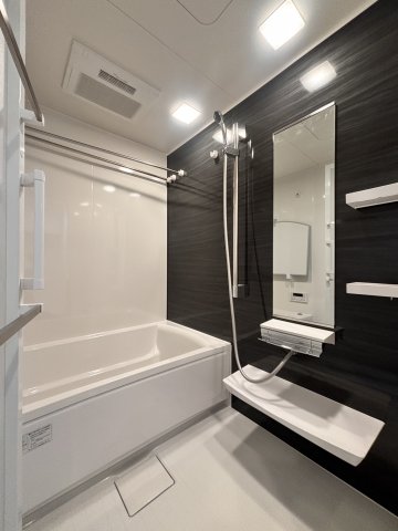 バス・シャワールーム　※別室参考写真