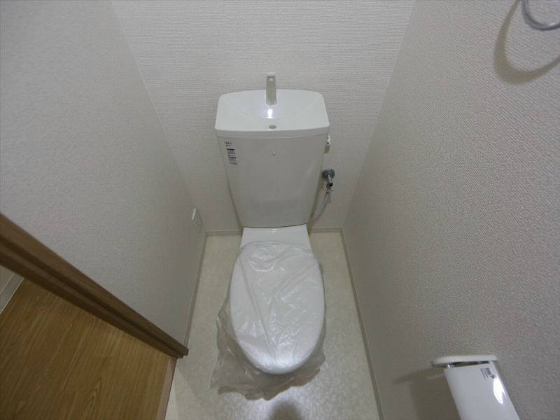 トイレ　洋式トイレ（温水洗浄便座設置可）