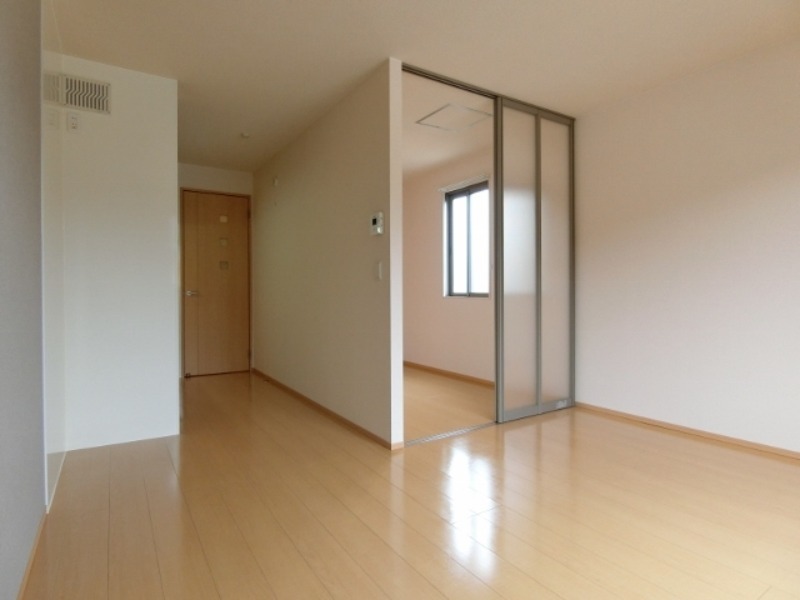 居室・リビング　図面と現状に相違がある場合には現状を優先