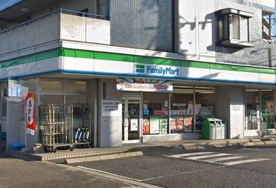 コンビニ　ファミリーマート 今池三丁目店（コンビニ）まで270m