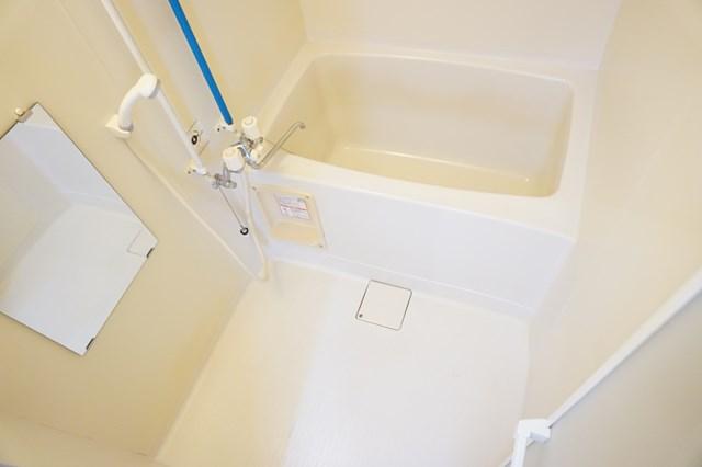 バス・シャワールーム　浴室