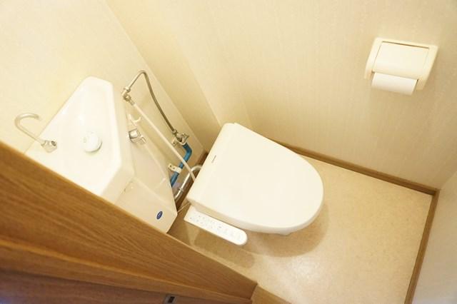 トイレ　トイレ