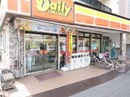 コンビニ　デイリーヤマザキ浅香山駅前店（コンビニ）まで271m