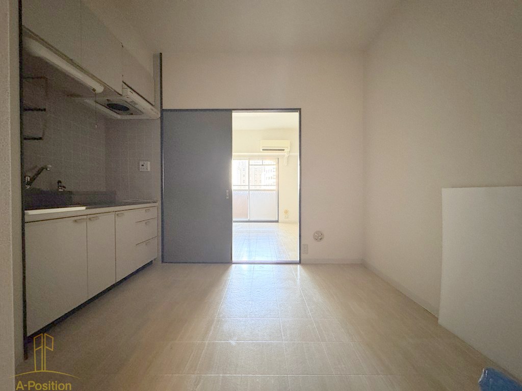 居室・リビング　インプルーブ天六