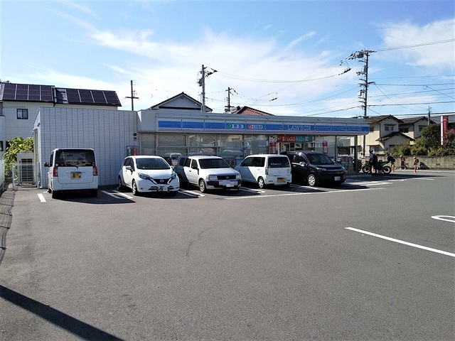 コンビニ　ローソン　松山別府町店（コンビニ）まで348m