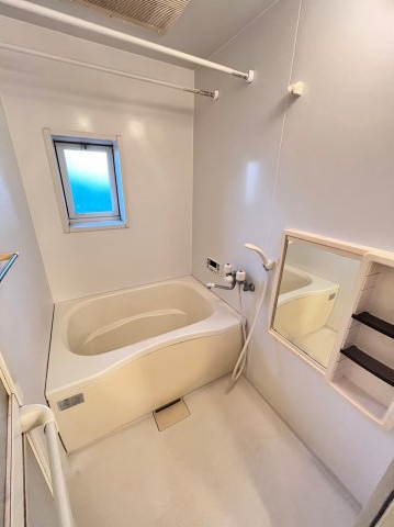 バス・シャワールーム　別号室の写真です。ご参考までに