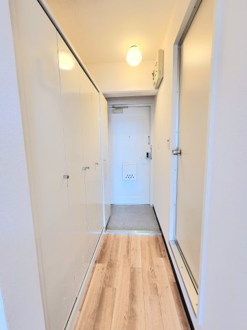 玄関　収納もある玄関です