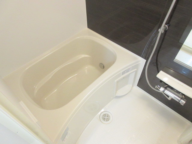 バス・シャワールーム　★追い焚き・乾燥機付きの浴室★