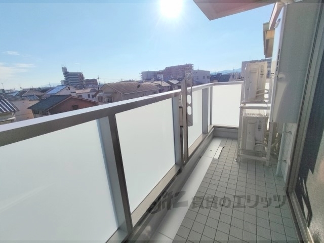クリスタルシャーメゾンの内装写真