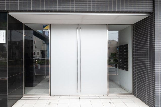 エントランス　エントランス