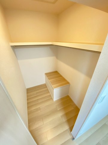 収納　ウォークインクローゼット☆