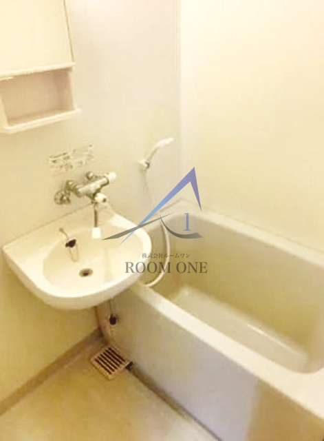 バス・シャワールーム　お風呂です。