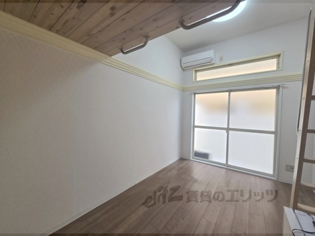 居室・リビング　洋室