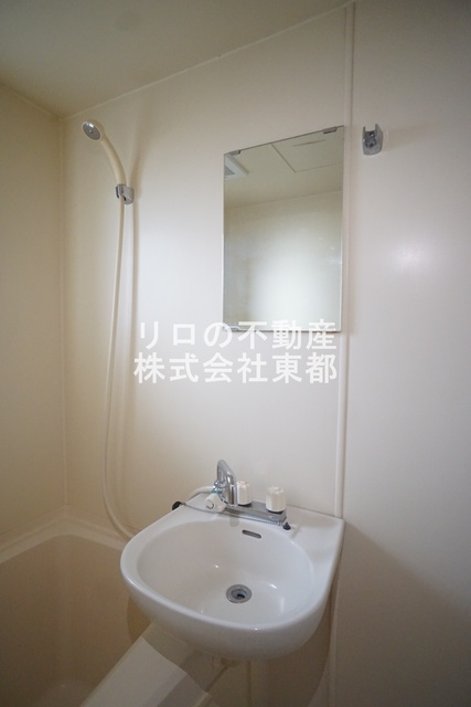 洗面設備　洗面ボウルもついているので、ここで洗顔できますね☆