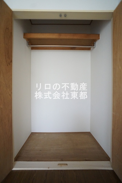 収納　奥行のある収納付です！増えがちな荷物をスッキリ収納できます！
