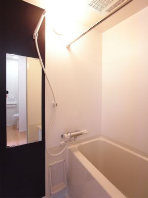 バス・シャワールーム　☆ゆったりくつろげるお風呂☆