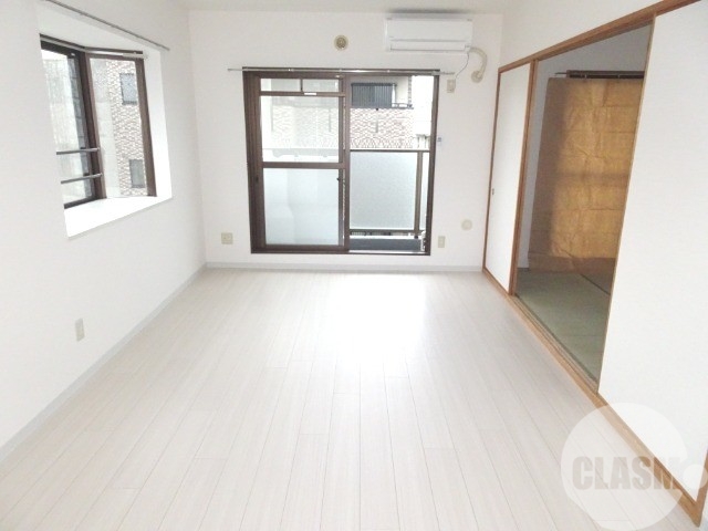 居室・リビング　広々としたリビング♪