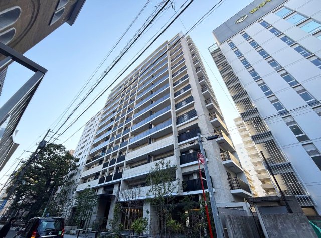 建物外観　【ブランズ本郷】