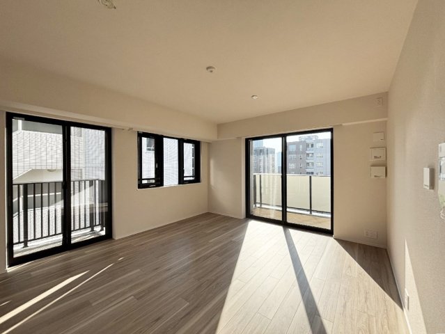 居室・リビング　20.5帖／床暖房あり