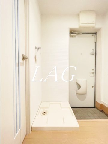 その他設備　室内洗濯機置き場です