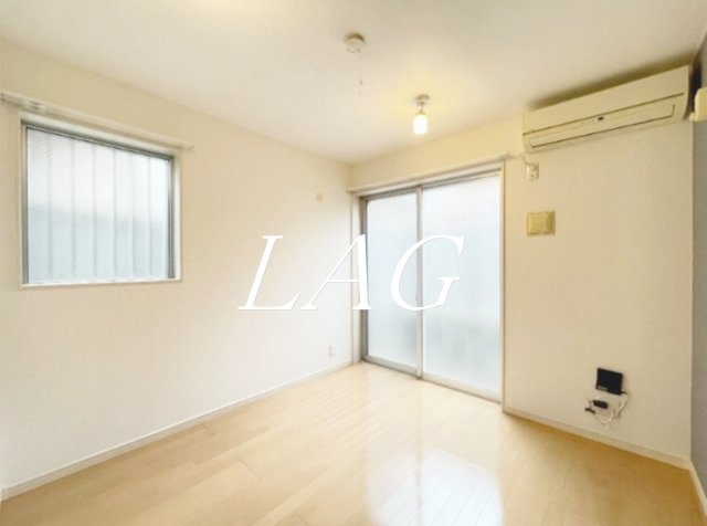 居室・リビング　洋室のお部屋です。