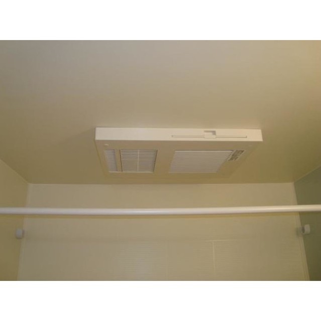 バス・シャワールーム　浴室乾燥