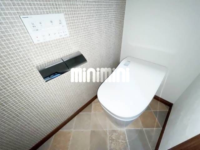 トイレ　別号室の参考写真