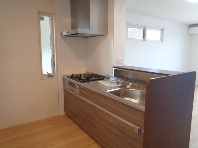 キッチン　広く使えるキッチンです