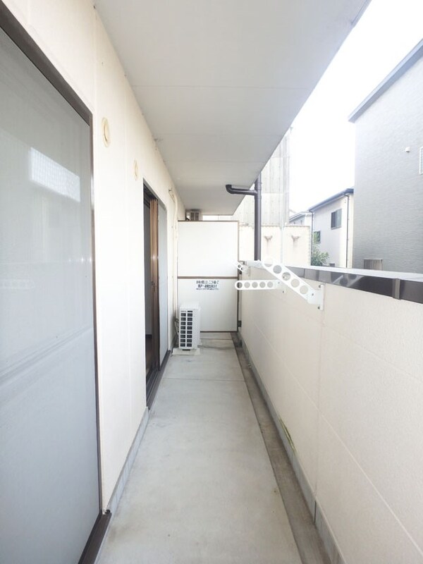 バルコニー　（イメージ）