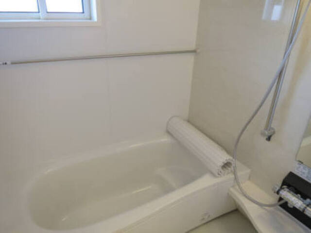 バス・シャワールーム　バスルーム（２０３）