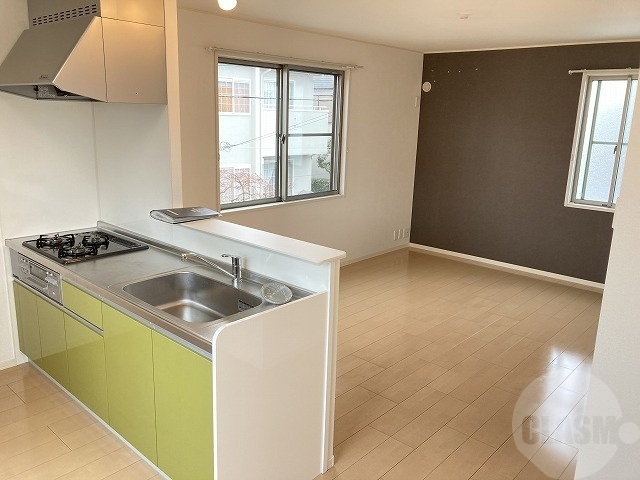 居室・リビング　１８帖のリビング