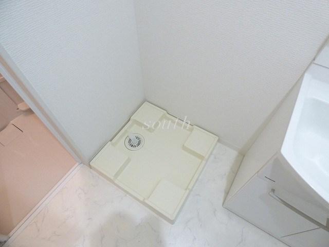 その他設備　洗濯機が汚れない室内洗濯機置き場♪