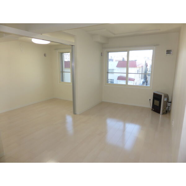 居室・リビング　◆西28丁目駅歩5分！◆エアコン・ネット無料・追焚・EV付♪