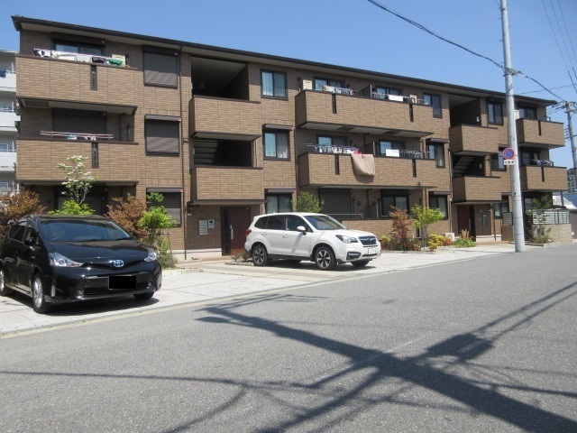 建物外観　素敵な外観ですね。