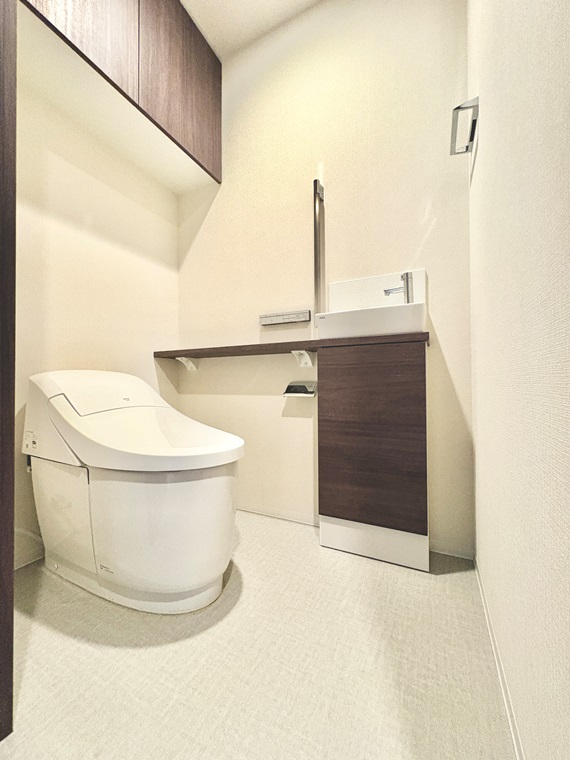 トイレ　ゆったりとした空間のトイレです