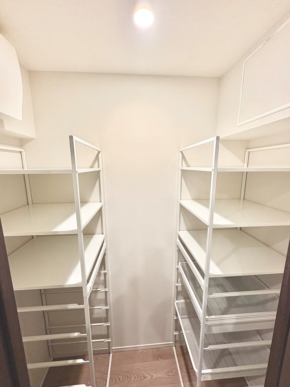 収納　ちょっとした収納スペースも充実しています