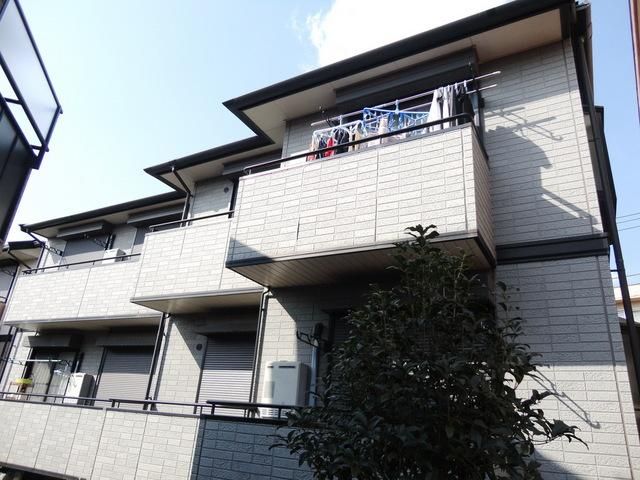 建物外観　タウンハウジング仙川店まで♪