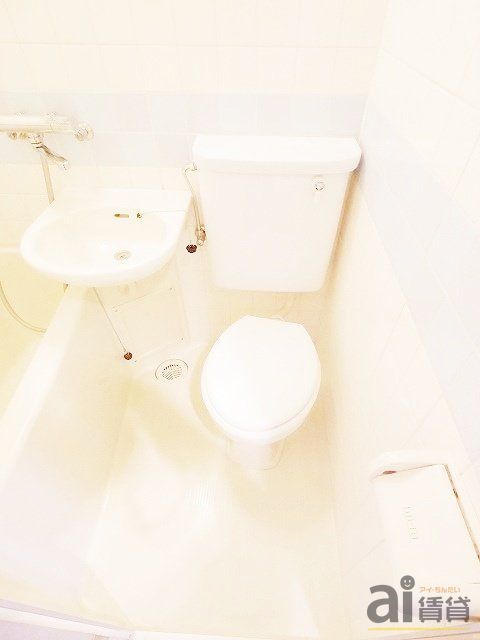 トイレ　～同仕様写真～