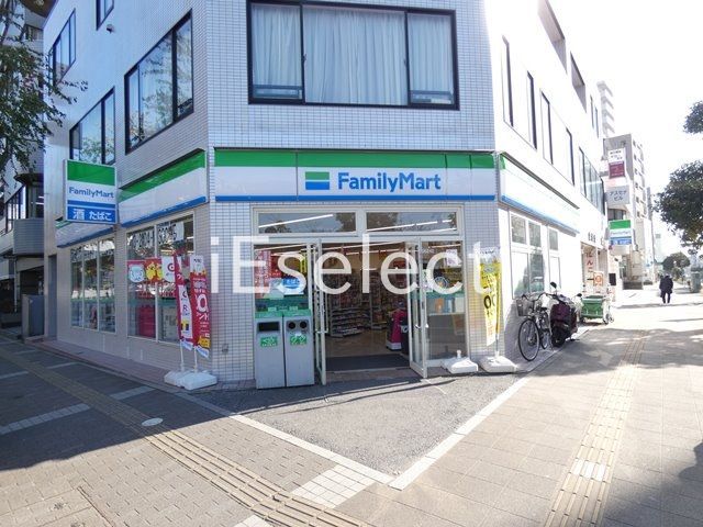 コンビニ　ファミリーマート千葉新宿店（コンビニ）まで210m