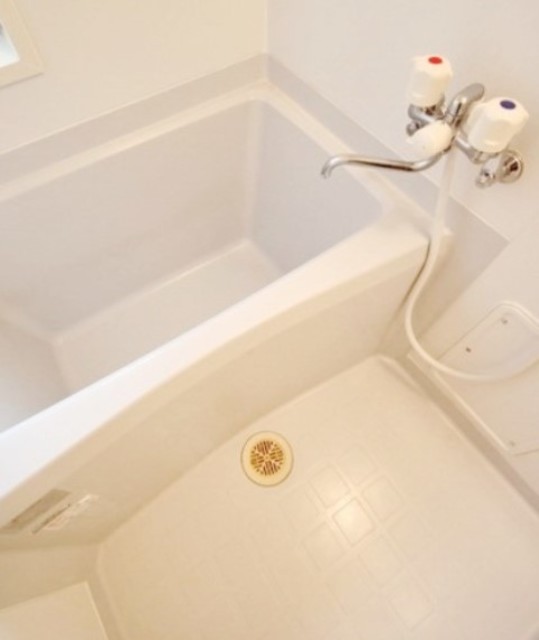 バス・シャワールーム　別部屋同仕様タイプ