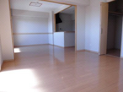 居室・リビング　同型別室