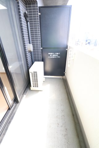 バルコニー　同間取り別部屋の参考写真です。