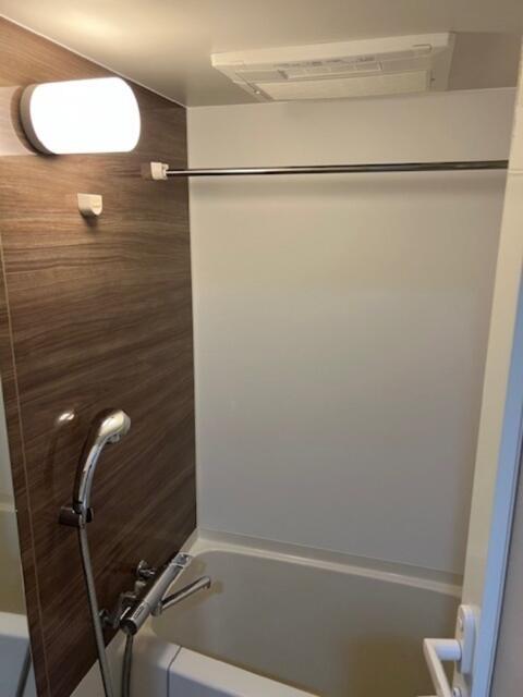 バス・シャワールーム　?