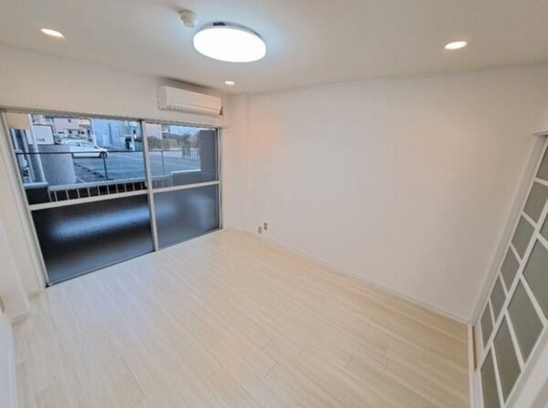 居室・リビング　図面と現状に相違がある場合には現状を優先