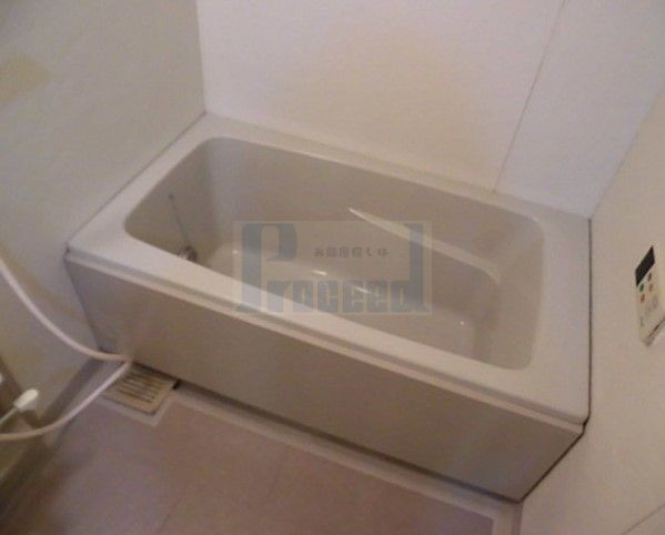 バス・シャワールーム　※別部屋参考写真