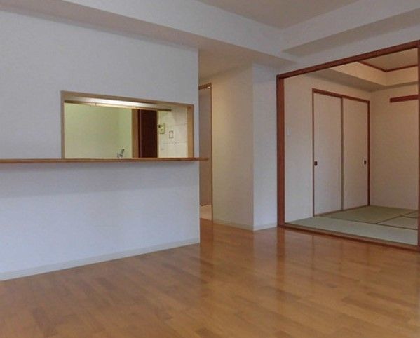 居室・リビング　※別部屋参考写真