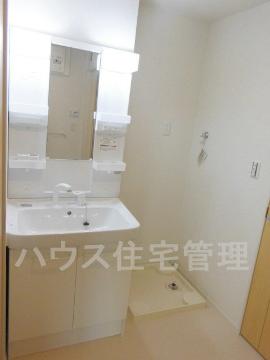 洗面設備　洗髪洗面化粧台