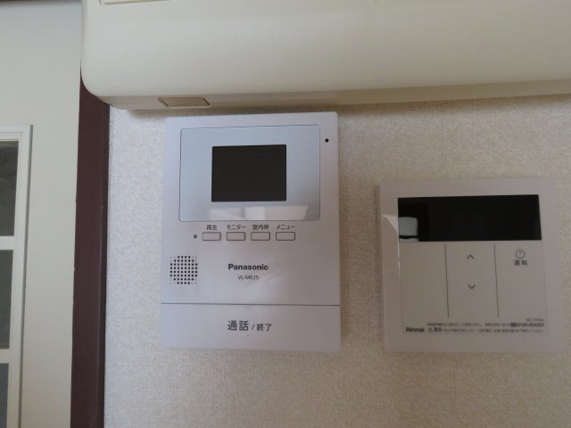 セキュリティ　TVモニター付きインターホン