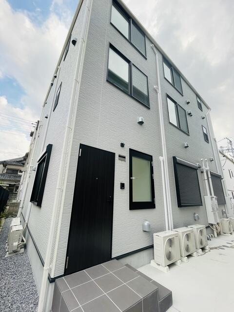 建物外観　?